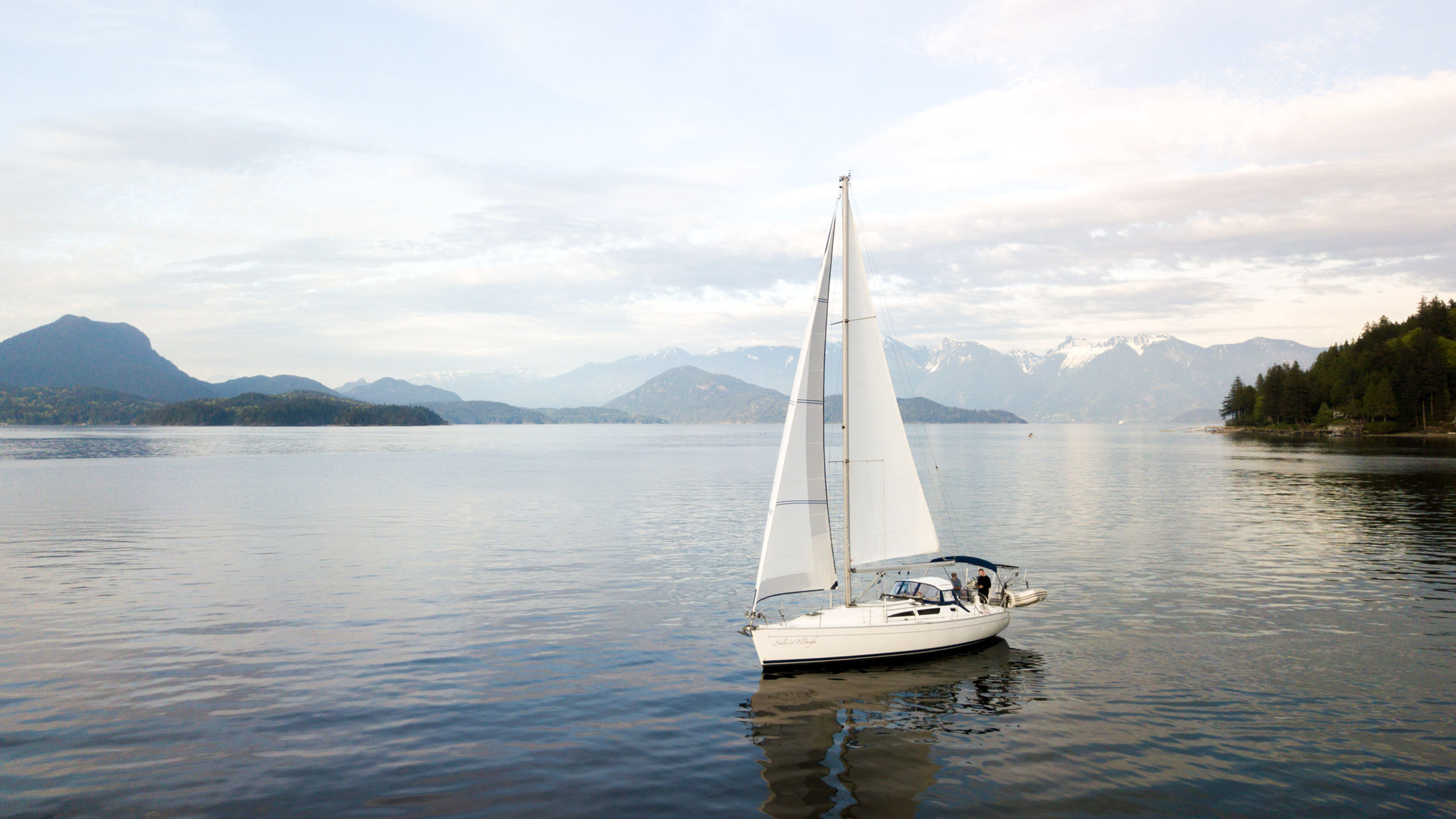 Sailing near Gibsons BC